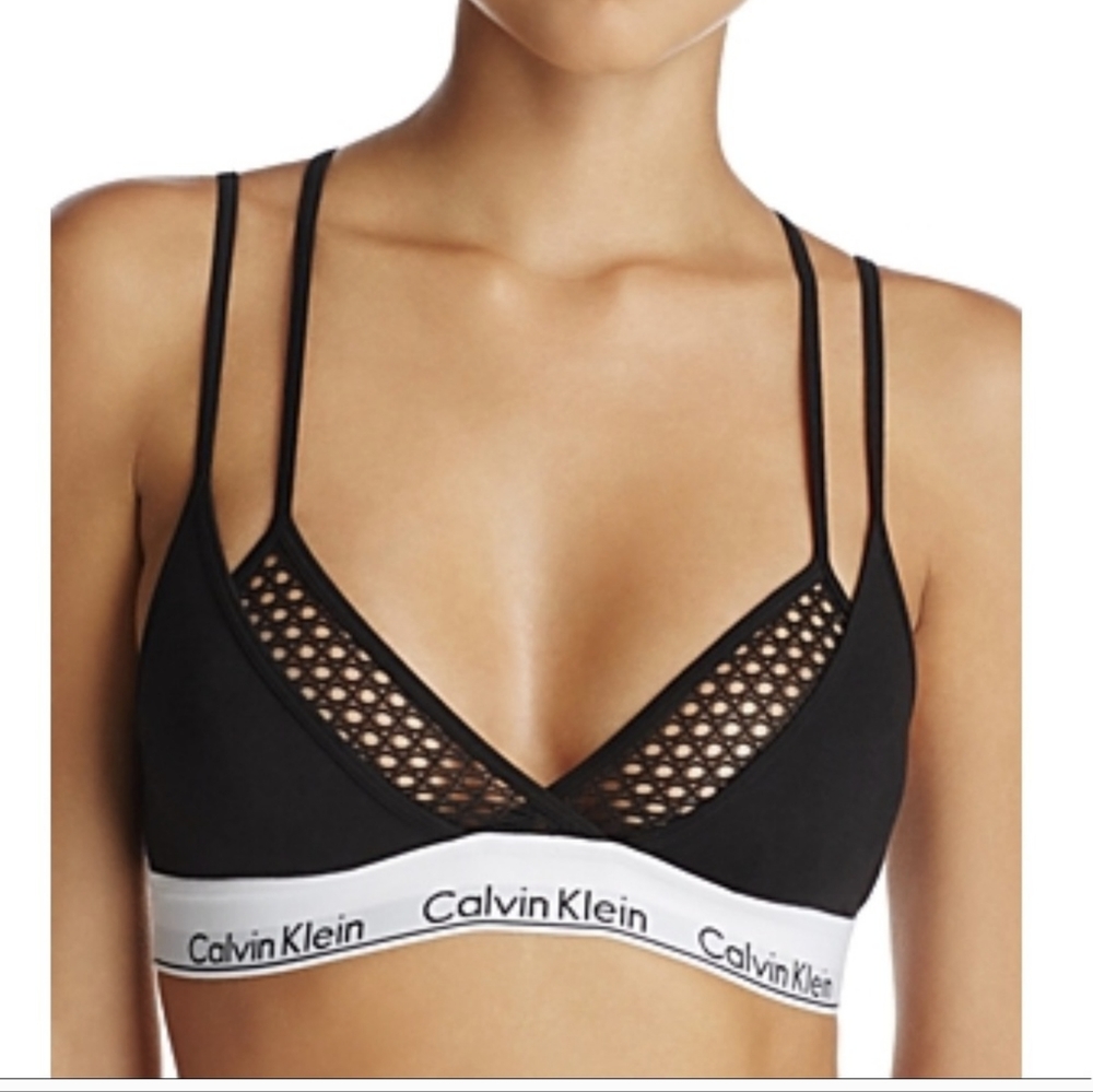 Calvin Klein Fishnet Pullover Bralette Medium